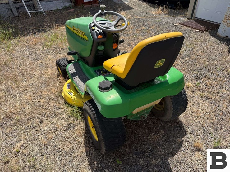 john-deere-lt160-image-3