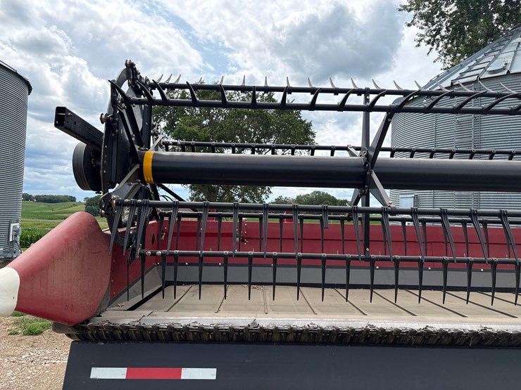 2018-case-ih-3162-image-26