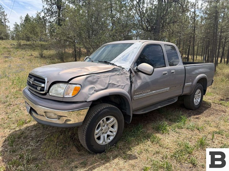 2000-toyota-tundra-image-1