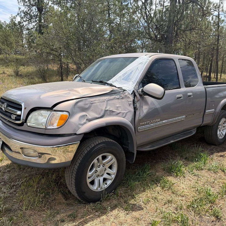 2000 TOYOTA TUNDRA