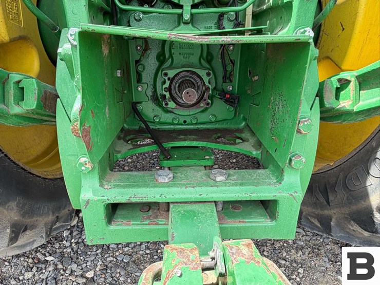 2014-john-deere-8345r-image-23