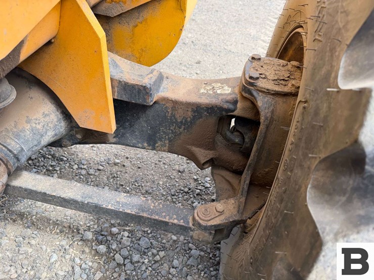 2007-jcb-930-image-23