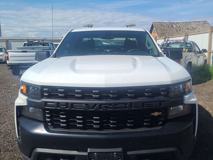 2021-chevrolet-silverado-1500-image-2