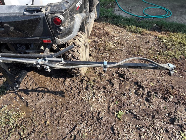 10’-atv-hitch-sprayer-boom-image-3