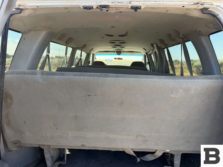 2003-ford-econoline-350-image-16