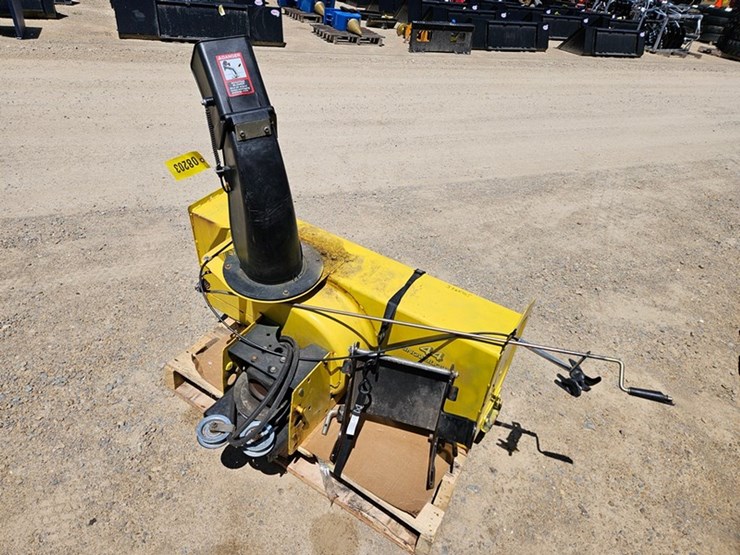 john-deere-x300-image-33