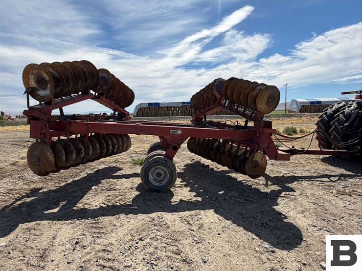 case-ih-770-image-6