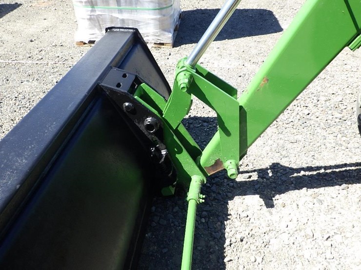john-deere-tractor-loader-image-14