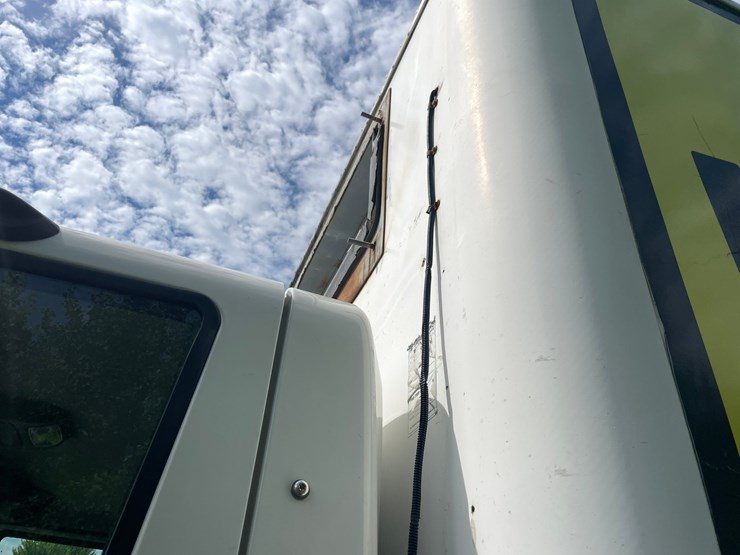 2017-international-durastar-4400-image-55