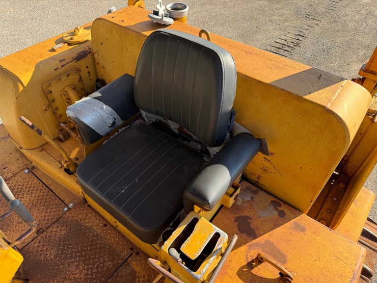 caterpillar-d8h-image-27