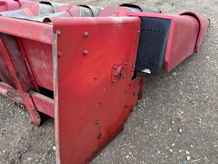 case-ih-844-image-18