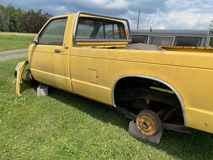 1987-chevrolet-s10-image-15