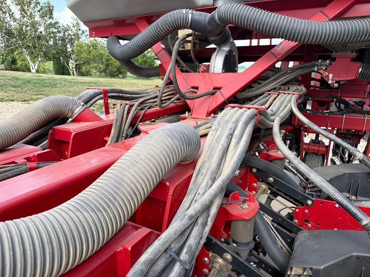 2012-case-ih-1250-image-57
