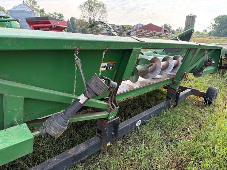 john-deere-8row30-corn-head-image-13