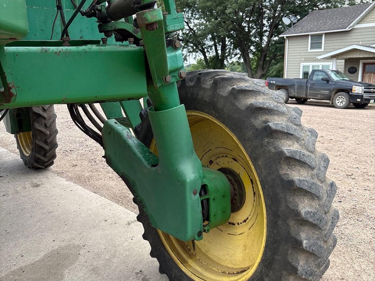 1998-john-deere-4700-image-23