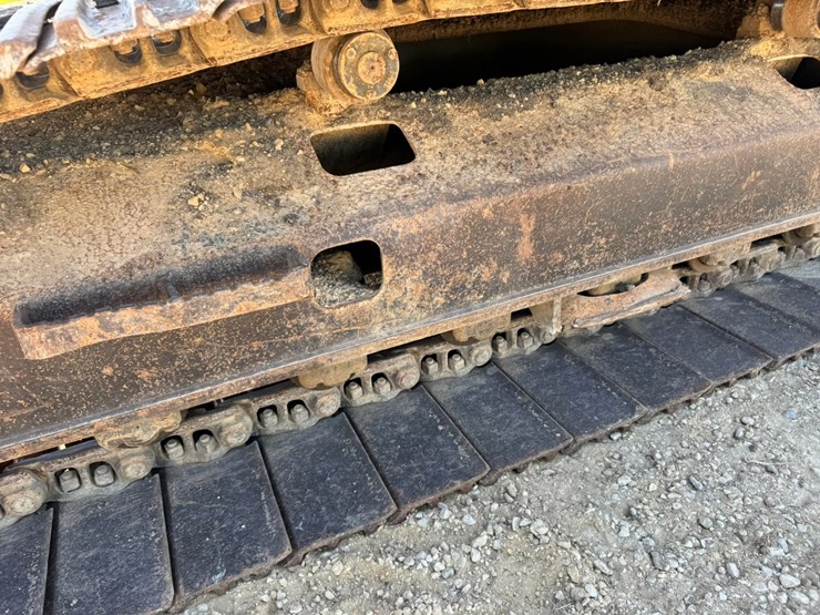 deere-230-lc-image-88