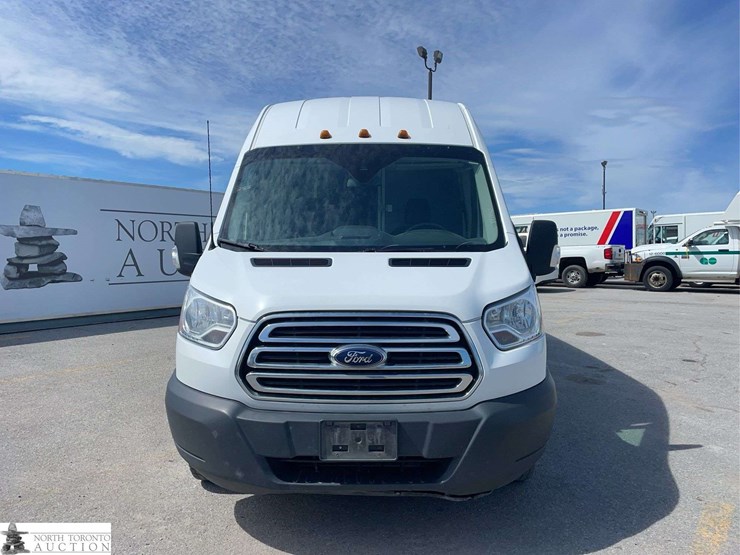 2016-ford-transit-image-2