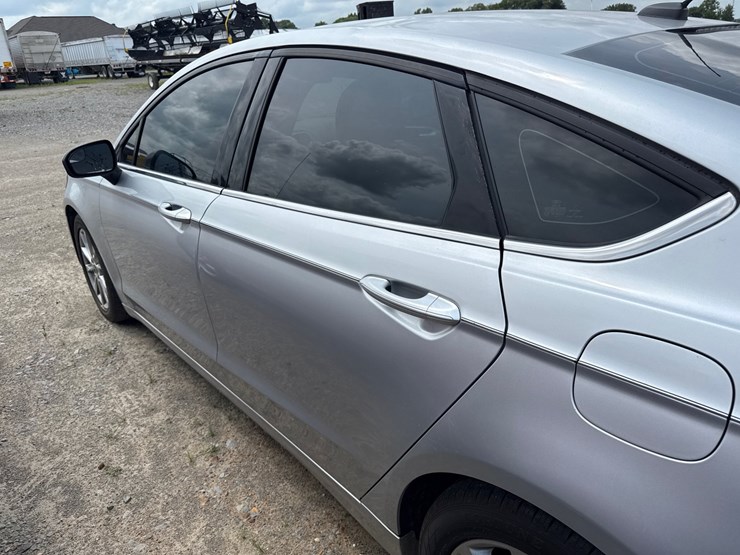 #48153-•-2017-ford-fusion-se-sedan-3fa6p0hd4hr287339-inv#-48153-image-10