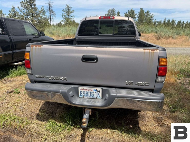 2000-toyota-tundra-image-3