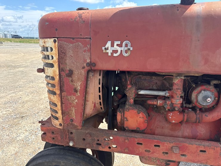 #45331-•-mccormick-farmall-450-tractor-933-inv#-45331-image-10