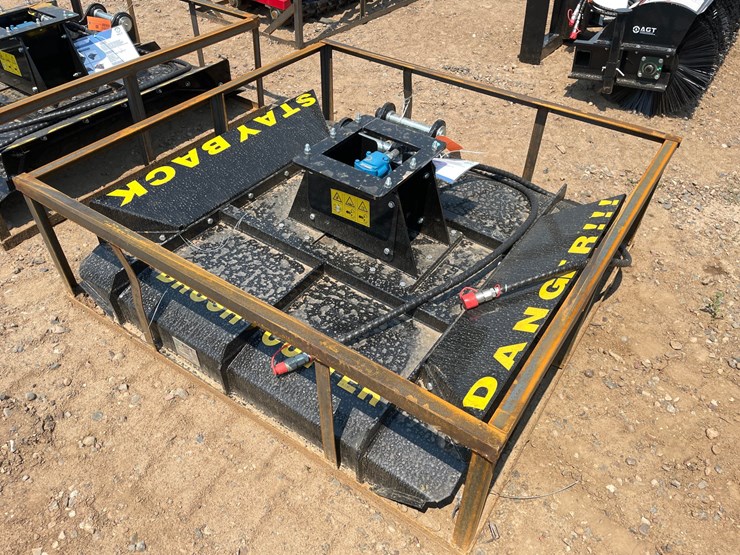 2026-caterpillar-308-image-3