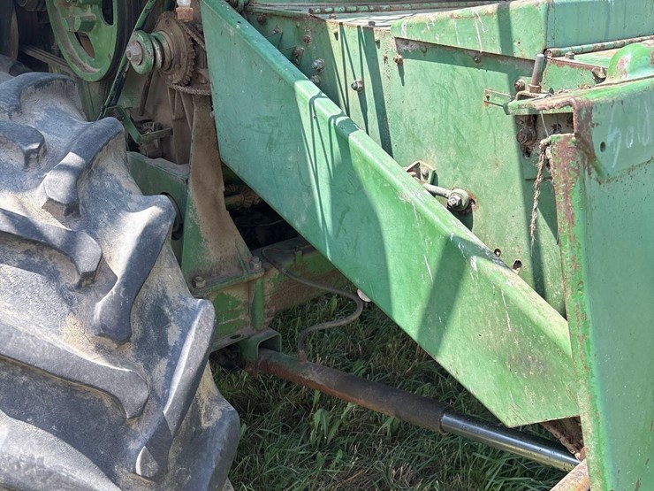 john-deere-4400-image-53