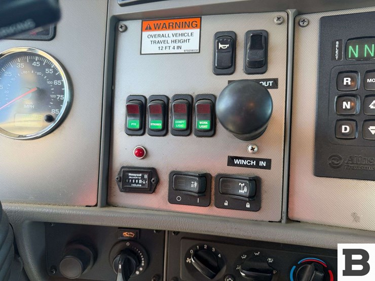 2017-kenworth-t370-image-85