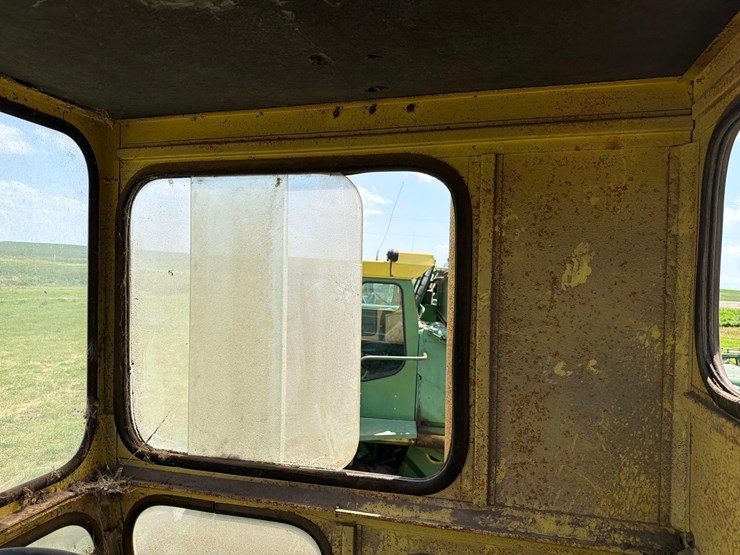 john-deere-55-image-12