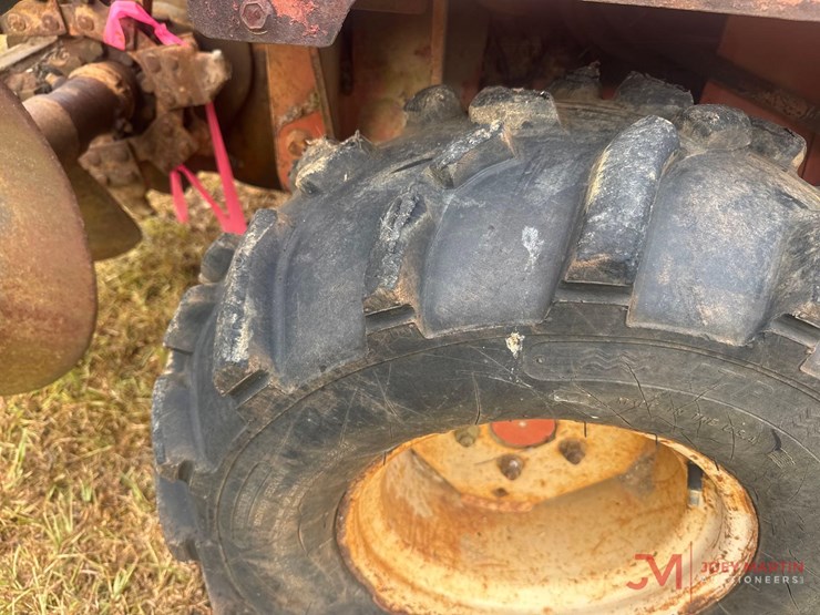 ditch-with-3500-dd-ldb-trencher-image-13