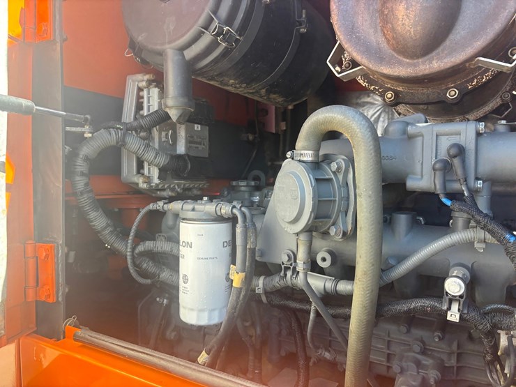 2013-doosan-dl250tc-image-33