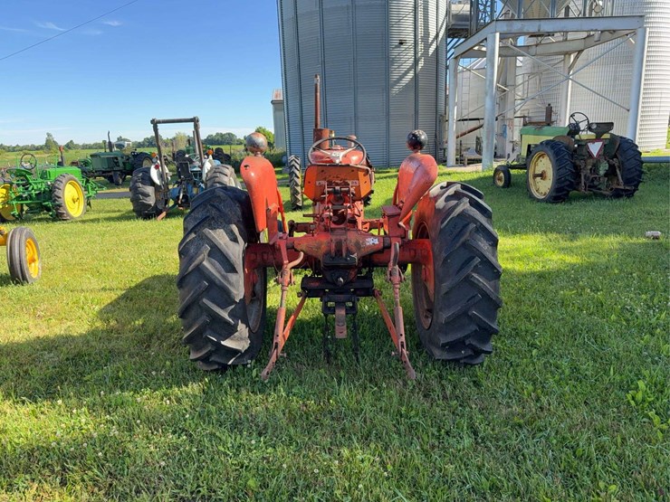 allis-chalmers-d15-series-ii-image-5