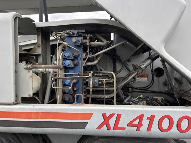 2005-gradall-xl4100-ii-image-30