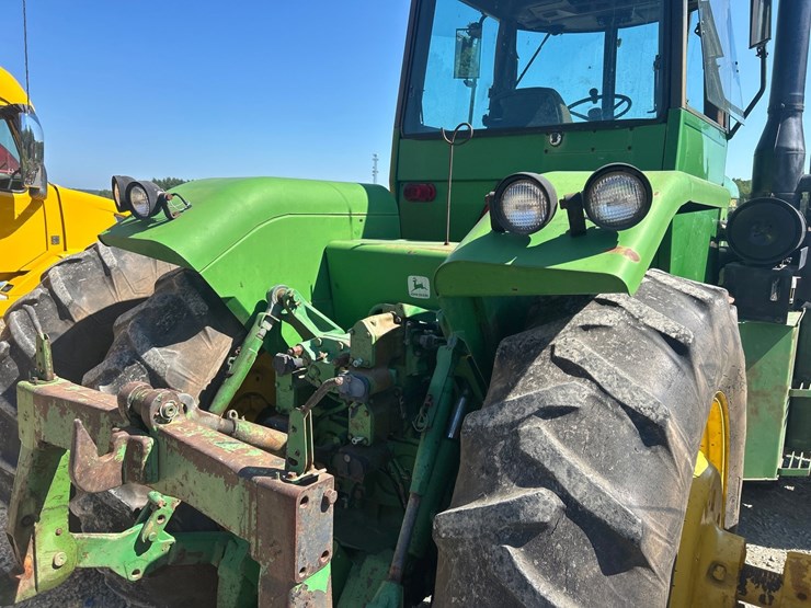 john-deere-8450-image-37