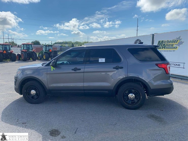 ford-explorer-image-8