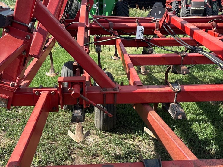 case-ih-4300-image-14