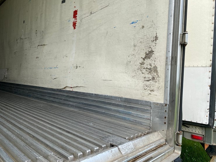 2005-utility-3000r-reefer-image-16