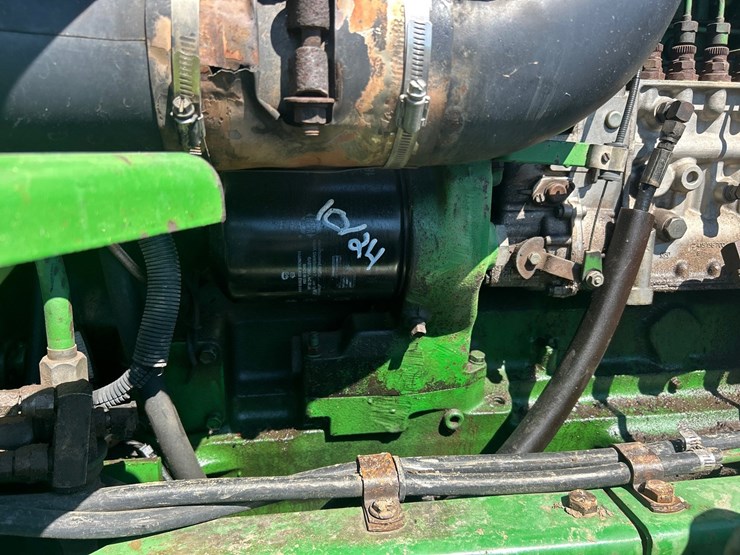 john-deere-8450-image-28