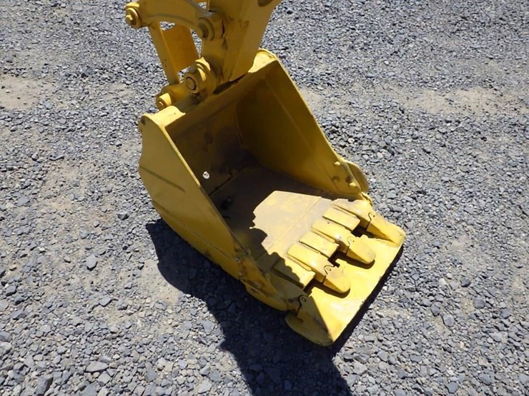 komatsu-pc35mr-1-image-19