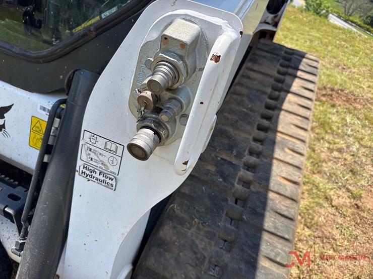2023-bobcat-t770-image-9