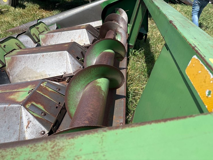 john-deere-443-image-26