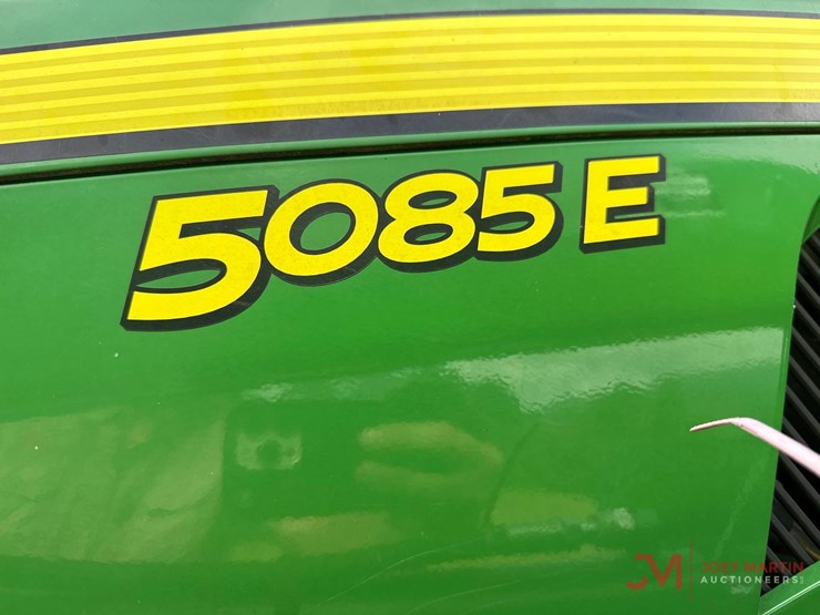 john-deere-5085e-image-11