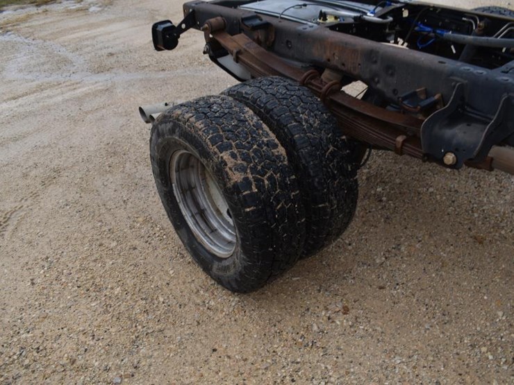 2015-ford-f350-image-4