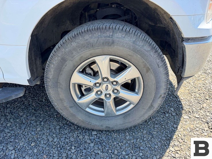 2020-ford-f150-image-12