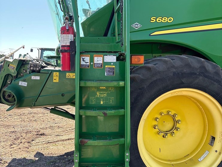 2012-john-deere-s680-image-68