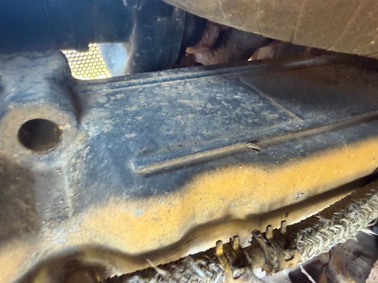 2005-caterpillar-d5g-image-63