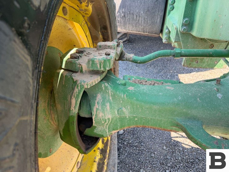 2007-john-deere-8330-image-41