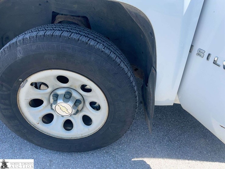 2008-chevrolet-silverado-1500-image-25
