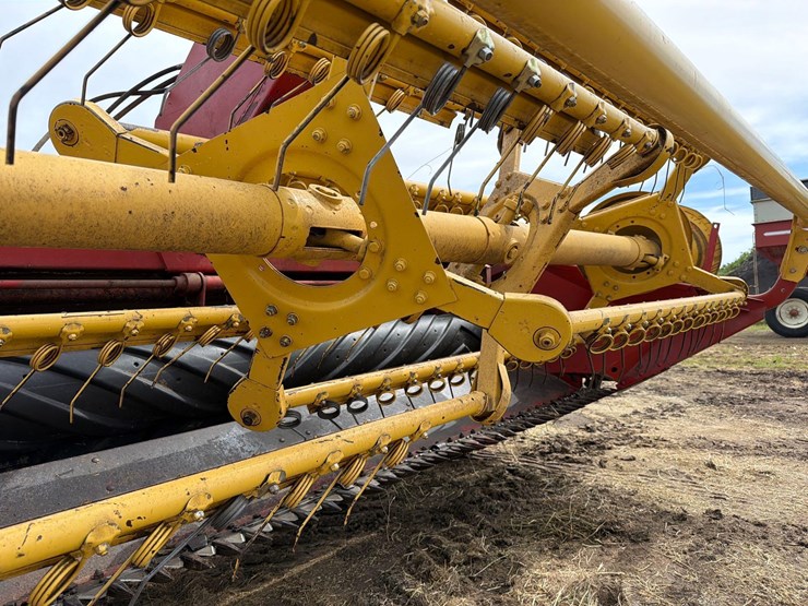 new-holland-499-image-16