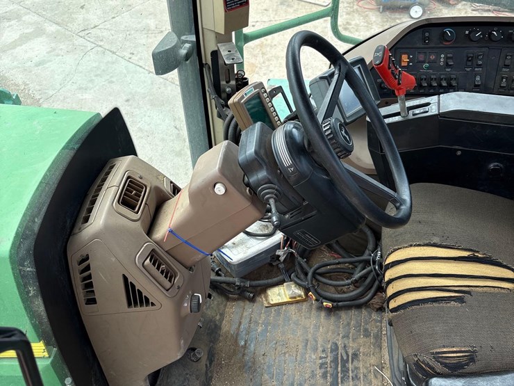 1998-john-deere-4700-image-53