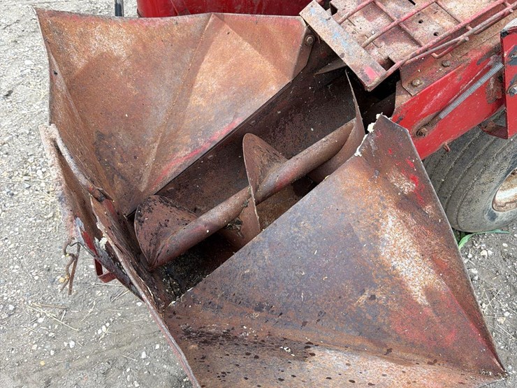 case-ih-1250-image-11